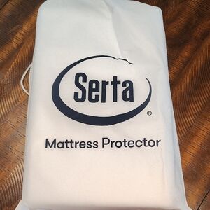 Serta Matress Protector NIB
